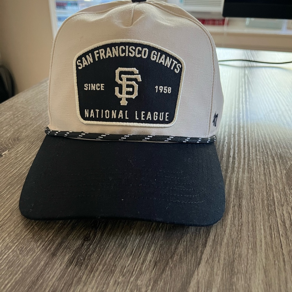 47 Brand San Francisco Giants Cap - Black and Cream
